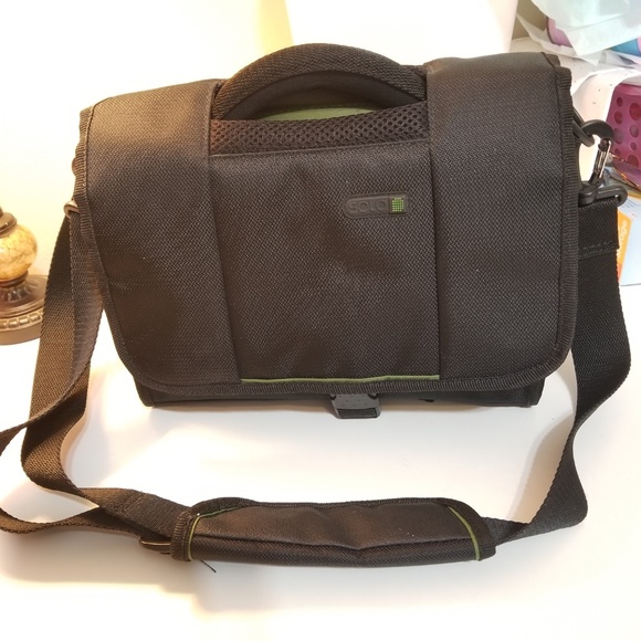 solo leather messenger bag